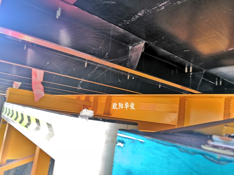 13.95米骨架集裝箱