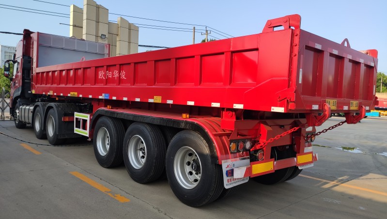 新款10米后翻自卸半掛車